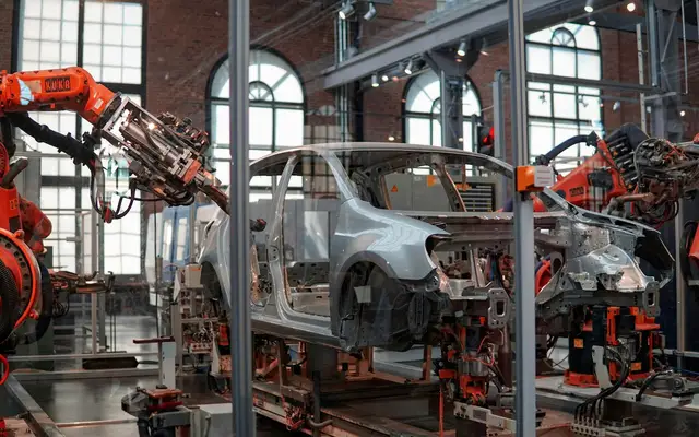 Manufacturing using Distribook business management software