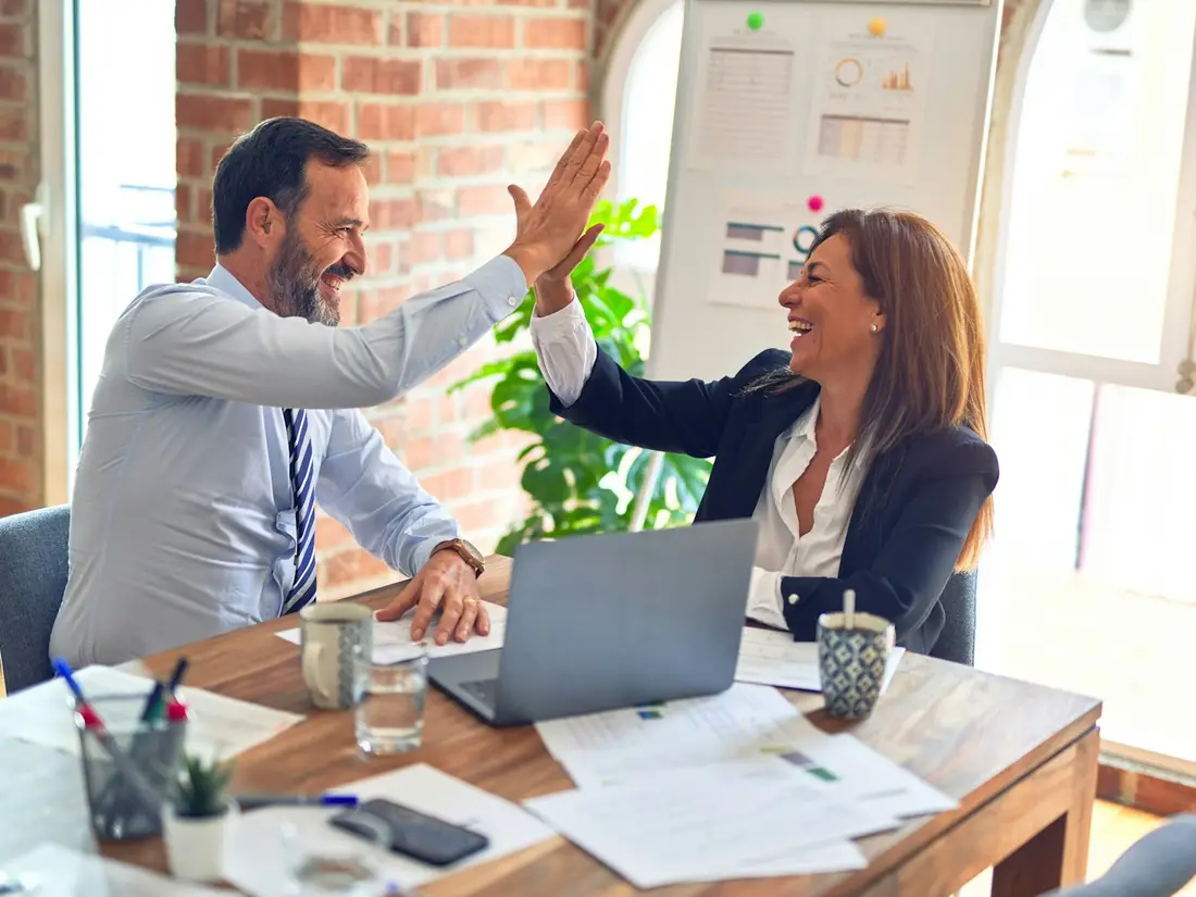 Sales Representative Management in a Sri Lankan business running Distribook